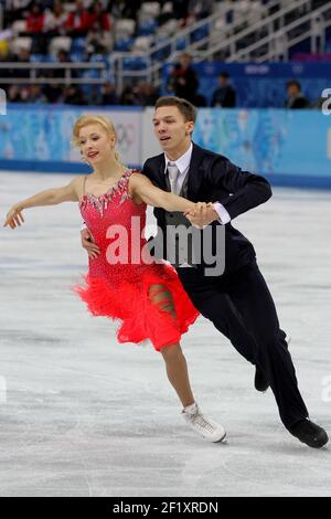 Bobrova Ekaterina et Soloviev Dmitri (RUS) , au cours du patinage artistique, de la danse sur glace d'équipe, programme court des XXII Jeux Olympiques d'hiver Sotchi 2014, au Palais des sports d'Iceberg, le 8 février 2014 à Sotchi, Russie. Photo Pool KMSP / DPPI Banque D'Images