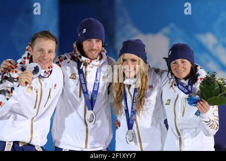 Biathlon Relais mixte Podium, Team République Tchèque (Veronika Vitkova, Gabriela Soulakova, Jaroslav Soukup, Ondrej Moravec), est la médaille d'argent, À la place médailles pendant les XXII Jeux Olympiques d'hiver Sotchi 2014, jour 13, le 20 février 2014 à Sotchi, Russie. Photo Pool KMSP / DPPI Banque D'Images