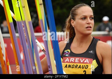 Mathilde Andraud (FRA) sur les femmes Javeling lors des Championnats de France élite 2014, au Stade Georges-Hebert, Reims, France, le 11 juillet 2014. Photo Stephane Kempinaire / KMSP / DPPI Banque D'Images