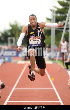 Yoann Rpinier (FRA) sur Triple Jump lors des Championnats de France élite 2014, au Stade Georges-Hebert, Reims, France, le 12 juillet 2014. Photo Stephane Kempinaire / KMSP / DPPI Banque D'Images