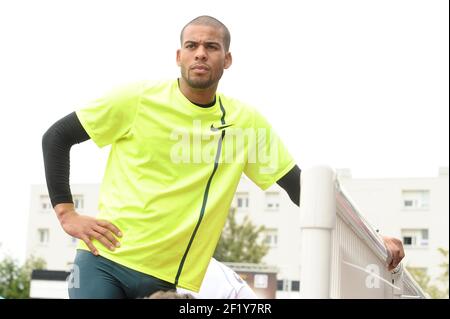Benjamin Compaore (FRA) sur Triple Jump Men lors des Championnats de France élite 2014, au Stade Georges-Hebert, Reims, France, le 12 juillet 2014. Photo Stephane Kempinaire / KMSP / DPPI Banque D'Images
