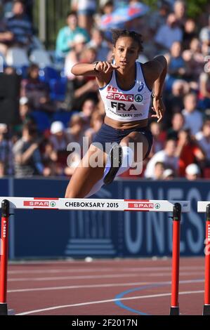 Aurelie Chaboudez (FRA) participe à la finale des femmes haies de 400 m lors de la Super League 2015 des Championnats d'équipe d'athlétisme européens, à Cheboksary, Russie, les 20 et 21 juin 2015 - photo Stephane Kempinaire / KMSP / DPPI Banque D'Images