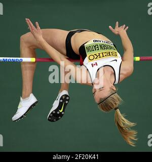 Brianne Theisen Eaton, du Canada, participe au Pentathlon (saut en hauteur) lors des Championnats du monde en salle de l'IAAF au Centre des congrès de l'Oregon, à Portland, aux États-Unis, le 18 mars 2016 - photo Philippe Millereau / KMSP / DPPI Banque D'Images