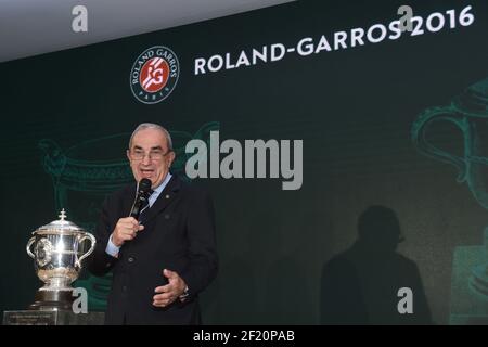 Jean Gachassin, président de la Fédération française de tennis, lors du tirage au sort 2016 de Roland Garros, le 20 mai 2016, au stade Roland Garros à Paris, France - photo Philippe Millereau / KMSP / DPPI Banque D'Images