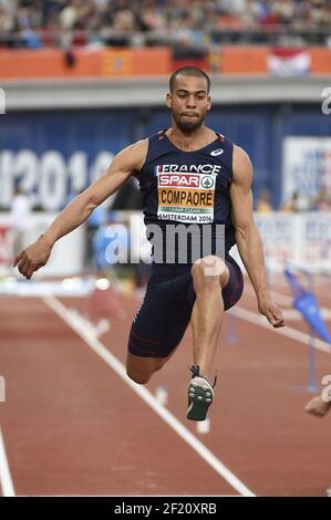 Benjamin Compaore (FRA) participe à la Triple finale du saut masculin lors des Championnats d'Europe d'athlétisme 2016, à Amsterdam, pays-Bas, jour 4, le 9 juillet, 2016 - photo Stephane Kempinaire / KMSP / DPPI Banque D'Images