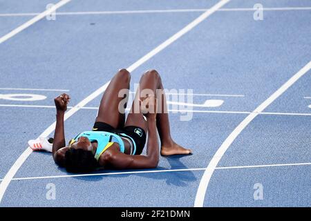 Shaunae Miller de Bahama est en compétition et remporte la médaille d'or dans Athletics Women's 400m lors des Jeux Olympiques RIO 2016, Athletics, le 15 août 2016, à Rio, Brésil - photo Jean Marie Hervio / KMSP / DPPI Banque D'Images