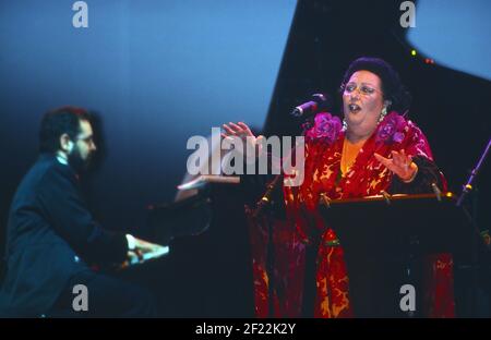 Amis 2000, Benefizgala zugunsten von UNICEF auf Mallorca, Espagnol 2000, Mitwirkende: Monserrat Caballe Banque D'Images