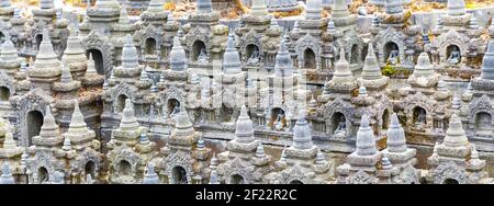 Arrière-plan stupa, ancien temple bouddhiste Banque D'Images