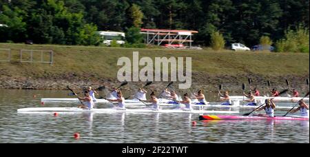 Sarah Guyot, Manon Hostens, Sarah Troel et Lea Jamelot de France concourent en K4 Women 500 m lors des Championnats du monde de Sprint Canoe 2017 d'ICF à Racice, République Tchèque, jour 4, 26 août 2017 - photo Jean-Marie Hervio / KMSP / DPPI Banque D'Images