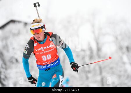 Marie Dorin-Habert (FRA) participe à la course féminine de 10 KM lors de la coupe du monde de biathlon 2017, à Annecy le Grand Bornand, France, JOUR 3, le 16 décembre 2017 - photo Julien Crosnier / KMSP / DPPI Banque D'Images