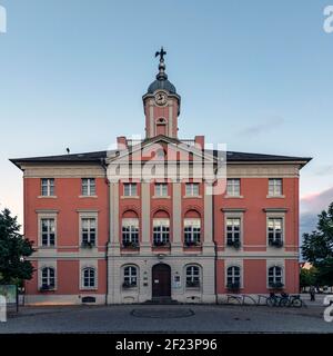 Hôtel de ville historique sur le marché de Templin, Uckermark, Brandebourg, Allemagne, Europe Banque D'Images