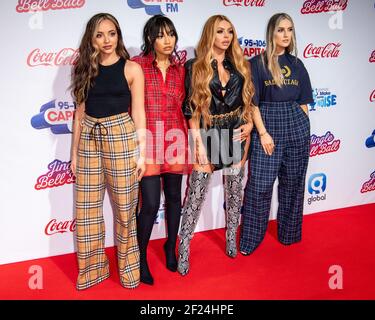 Londres, Royaume-Uni. 9 décembre 2018. Jade Thurlow, Leigh Anne Pinnock, Jesy Nelson, Perrie Edwards de Little Mix pendant la deuxième journée du Jingle Bell ball 2018 de Capital avec Coca-Cola à l'O2 Arena, Londres Banque D'Images