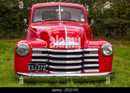 RUDGWICK, SUSSEX/Royaume-Uni - AOÛT 27 : Old Red Chevrolet au salon Rudgwick Steam à Rudgwick Sussex le 27 août 2011 Banque D'Images