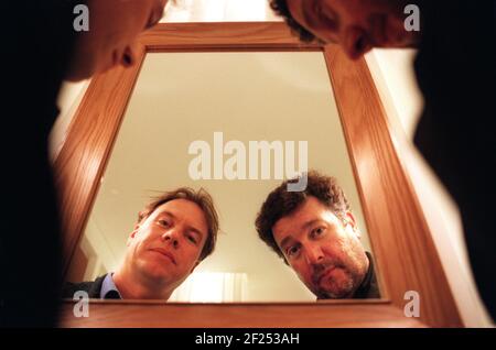 Philippe Stark (R) et John Hitchcox Banque D'Images