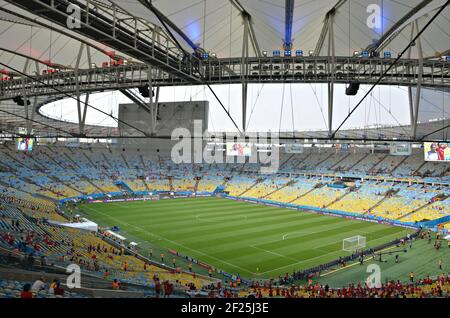 Vue panoramique de l'intérieur du légendaire stade Maracanã lors de la coupe du monde 2014 à Rio de Janeiro, Brésil. Banque D'Images