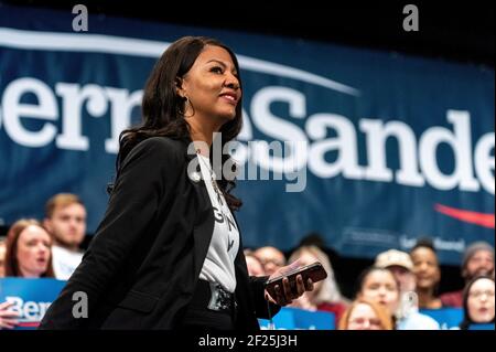 Tishaura Jones, candidate au maire de St. Louis, Missouri, États-Unis, au rassemblement de campagne du sénateur Bernie Sanders Banque D'Images