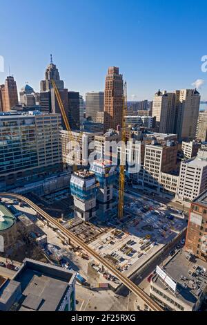 Detroit, Michigan - Construction d'un gratte-ciel qui sera l'un des plus hauts bâtiments du Michigan. Le bâtiment, sur le site de l'ancien Hudson Banque D'Images