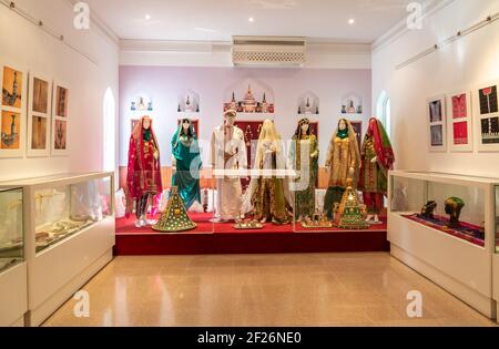 Muscat, Oman - 10 février 2020 : intérieur du musée Bait Al Zubair situé dans le vieux Sultanat d'Oman Banque D'Images