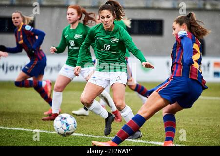 Hjorring, Danemark. 10 mars 2021. Victoria Bruce (4) de Fortuna Hjorring vu dans le match de l'UEFA Women's Champions League entre Fortuna Hjorring et le FC Barcelone à Hjorring Stadion à Hjorring. (Crédit photo : Gonzales photo/Alamy Live News Banque D'Images