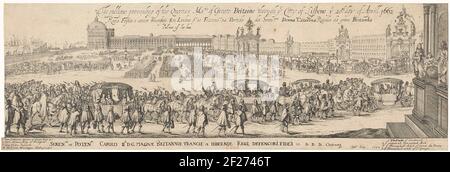 Parade te Lissabon voorafgaande aan het vertrek van Catharina van Braganza; la procédure publique de la Queenes Ma tie de Greate Britaine à travers ye Citty de Lisbone ye 20e jour d'Aprill 1662 (...); Reis van Catharina van Braganza van Portugal naar Londen.le défilé à Lisbonne avant le départ de Catharina van Braganza en Angleterre. En arrière-plan le palais royal, au milieu des soldats et des spectateurs. Au premier plan la procession des voitures et des chevaux. Dans la calèche à gauche, Christina van Braganza est à côté de son frère Alfons VI, roi du Portugal, et en face de son frère PET Banque D'Images