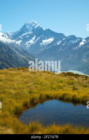 Tarns de Sealy, Aoraki / Mt Cook, et Hooker Valley, Aoraki / Parc national de Mount Cook, South Island, Nouvelle-Zélande Banque D'Images