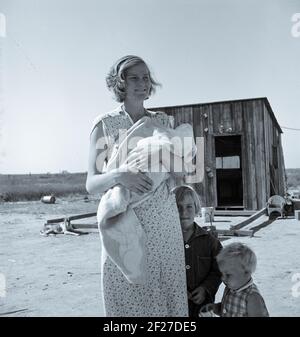 Famille du client de réadaptation rurale. Tulare County, Californie. Novembre 1938. Photo de Dorothea Lange Banque D'Images