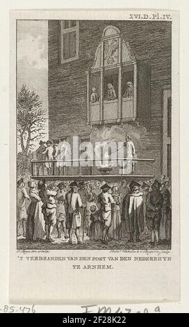 Exécution publique due à l'incinération d'une copie du magazine patriote de Post van den Neder-Rhijn, sur un échafaudage pour la vieille mairie d'Arnhem, le 22 avril 1786. L'action des opposants au magazine dans lequel la libération du meurtre a accusé le caporal de Douglas a été reconnu coupable. Marqué en haut: XVI.d.pl.iv. Banque D'Images