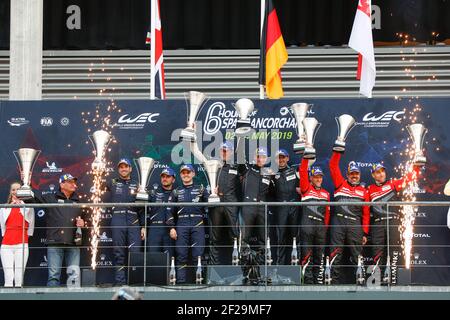 Podium ambiance 77 RIED Christian, (ger), Riccardo Pera (ITA), CAMPBELL Matt (aus), Porsche 911 RSR team Dempsey Racing, 90 YOLUC Salih (tur), Euan alers-Hankey (GBR), EASTWOOD Charles (gbr), Aston Marin Vantage team TF Sport, 61 COMPOLUO Luis Perez (IRG), Matthew GRIFFIN (irg), SOTO) Ferrari 488 GTE team Clearwater Racing, pendant le Championnat du monde d'endurance FIA WEC 2019, 6 heures de Spa du 2 au 4 mai, au Spa Francorchamps, Belgique - photo Frédéric le Floc'h / DPPI Banque D'Images