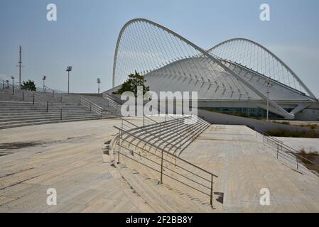 Vue extérieure du vélodrome du stade olympique OAKA à Athènes, Grèce. Banque D'Images