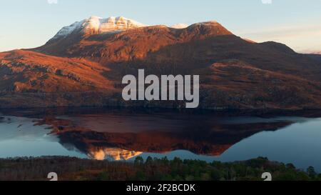 Loch Maree et Slioch, Wester Ross Banque D'Images