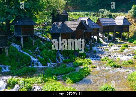 Les moulins à eau de Mlincici près de Jajce, Bosnie-Herzégovine. Banque D'Images