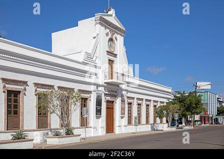 Antiguo Palacio Municipal / Old City Hall, maintenant musée et bibliothèque dans la ville la Paz, Baja California Cruz, Mexique Banque D'Images