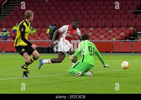 AMSTERDAM , PAYS-BAS - MARS 11: But Brian Brobbey d'Ajax lors de l'Ajax / BSC jeunes garçons - UEFA Europa League Round de 16 Leg One match entre Ajax et jeunes garçons à Johan Cruijff Arena le 11 mars 2021 à Amsterdam (pays-Bas) (photo de Gerrit van Keulen/Orange Pictures) crédit : Orange pics BV/Alay Live News Banque D'Images