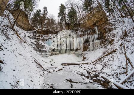 Tiffany Falls Ancaster Ontario Canada en hiver Banque D'Images