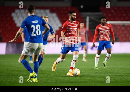 Grenade, Espagne. 11 mars 2021. Maxime Gonalons, joueur de Grenade CF, vu en action lors de l'UEFA Europa League Round of 16 First Leg un match entre Granada CF et Molde FK à l'Estadio Nuevo Los Carmenes.(final Score; Granada CF 2:0 Molde FK) Credit: SOPA Images Limited/Alay Live News Banque D'Images