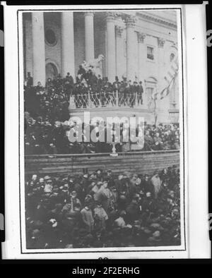 Le président Abraham Lincoln l'exécution deuxième discours d'en face de l'United States Capitol, le 4 mars 1865 Banque D'Images