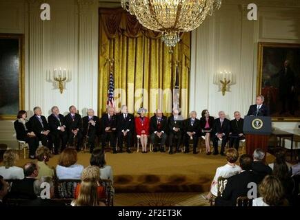 Le Président Bush présente la Médaille présidentielle de la liberté. Banque D'Images