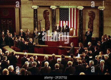 Le Président George H. W. Bush s'adresse à une session conjointe du Congrès concernant la fin de la guerre avec l'Irak. Capitole des États-Unis, Washington, DC. Banque D'Images