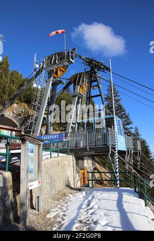 Randonnée de Walchensee à l'Herzogstand, 1731 M., Prealps, Allemagne, Bavière, Haute-Bavière, pays de Tölzer, Herzogstandbahn Banque D'Images