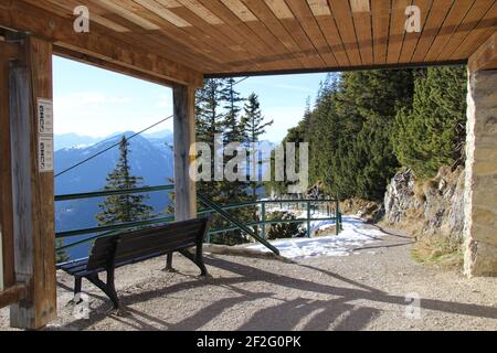 Randonnée de Walchensee à l'Herzogstand, 1731 M., pré-Alpes, Allemagne, Bavière, Haute-Bavière, pays de Tölzer Banque D'Images