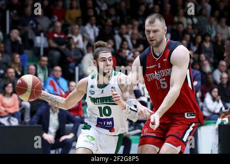 Isaïa CORDINIER (10) de Nanterre 92 pendant le championnat français Jeep Elite basketball match entre Nanterre 92 et SIG Strasbourg le 18 janvier 2020 au Palais des Sports Maurice Thorez à Nanterre, France - photo Ann-Dee Lamour / CDP MEDIA / DPPI Banque D'Images