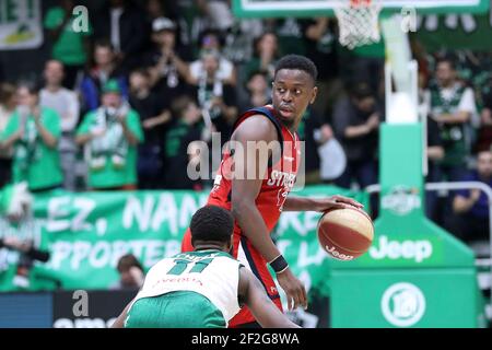 Boris DALLO (12) de SIG Strasbourg lors du match de basketball Jeep Elite du championnat français entre Nanterre 92 et SIG Strasbourg le 18 janvier 2020 au Palais des Sports Maurice Thorez à Nanterre, France - photo Ann-Dee Lamour / CDP MEDIA / DPPI Banque D'Images