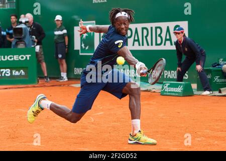 Gael Monfils (FRA) en action lors de son ATP Rolex Masters 1000 Monte Carlo final contre Rafael Nadal (ESP) à Monaco le 17 avril 2016 - photo Olivier Anrigo / DPPI Banque D'Images