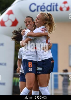 Sandie Toletti de Montpellier Herault Sport Club et Sarah Puntigam de Montpellier Herault Sport Club fêtent le but lors du championnat de France des femmes D1 match de football entre le FC Fleury 91 et Montpellier HSC le 07 septembre 2019 à Auguste Gentelet 1 stade à Fleury Merogis, France - photo Antoine Massinon / A2M Sport Consulting / DPPI Banque D'Images