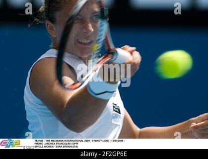 TENNIS - THE MEDIBANK INTERNATIONAL 2009 - SYDNEY (AUS) - 12/01/2009 - PHOTO : ANDREA FRANCOLINI / DPPI FEMMES SEULES - SARA ERRANI (ITA) Banque D'Images