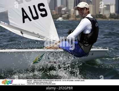 VOILE - 2006 SYDNEY INTERNATIONAL REGATTA - 15 AU 19/12/2006 - SYDNEY (AUS) PHOTO : ANDREA FRANCOLINI / DPPI LASER HOMMES - MICHAEL BLACKBURN (AUS) Banque D'Images