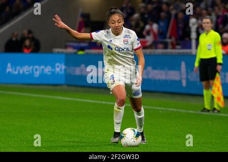 Selma Bacha de l'Olympique Lyonnais contrôle le ballon pendant le championnat de France féminin, D1 Arkema football match entre l'Olympique Lyonnais et Paris Saint Germain le 16 novembre 2019 au stade Groupama à Decines Charpieu près de Lyon, France - photo Antoine Massinon / A2M Sport Consulting / DPPI Banque D'Images