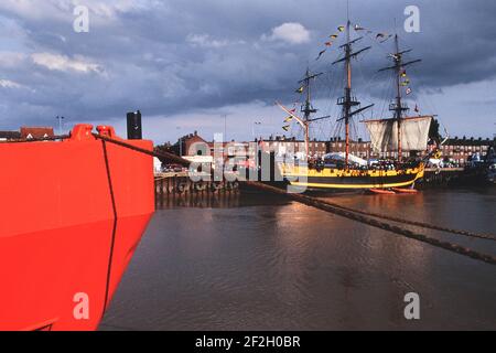 Le voilier Grand Turk amarré au quai sud, festival maritime de Great Yarmouth, Norfolk, Angleterre, Royaume-Uni Banque D'Images