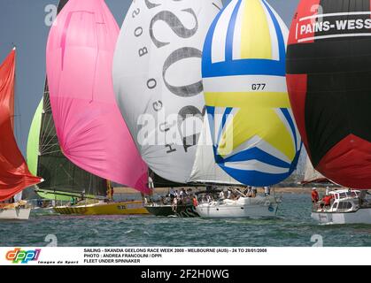 VOILE - SKANDIA GEELONG COURSE SEMAINE 2008 - MELBOURNE (AUS) - 24 AU 28/01/2008 PHOTO : ANDREA FRANCOLINI / DPPI FLOTTE SOUS SPINNAKER Banque D'Images