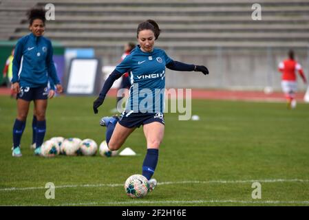 Gaetane Thiney du FC Paris se réchauffe devant le championnat de France des femmes D1 Arkema football match entre le FC Paris et le Stade de Reims le 22 février 2020 au stade Robert Bobin de Bondoufle, France - photo Melanie Laurent / A2M Sport Consulting / DPPI Banque D'Images